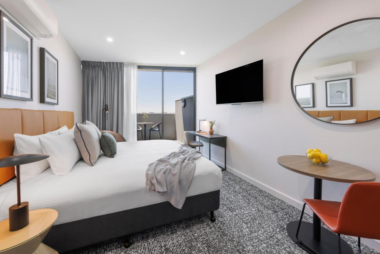 Punthill Essendon North Aparthotel Melbourne Exterior photo